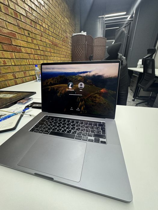 MacBook Pro игровой ноут