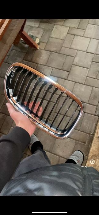 Grile bmw e90 chrome cu interior negru