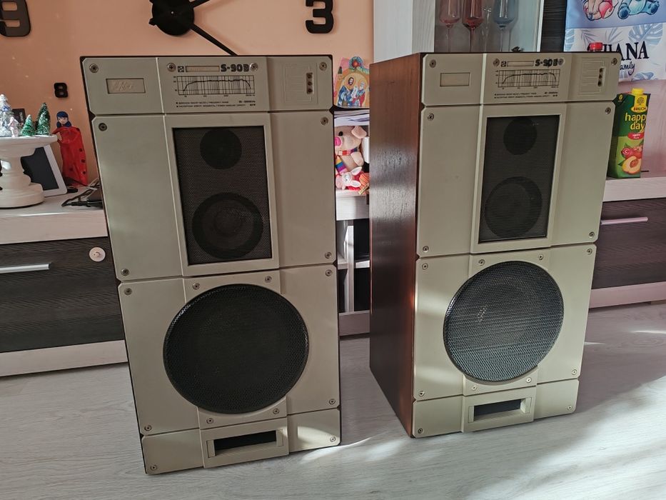 Radiotehnika S90B изключително запазени и в перфектно работещо състоян