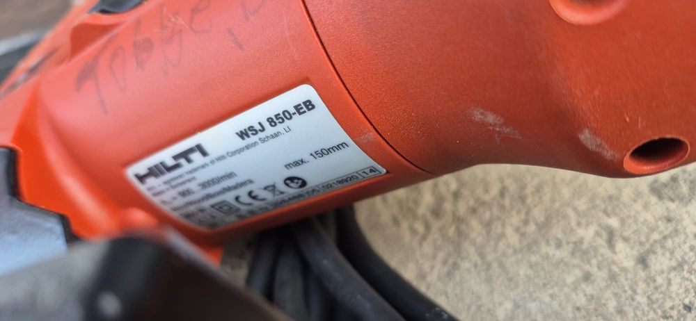 Hilti ferăstrău pendular pe curent