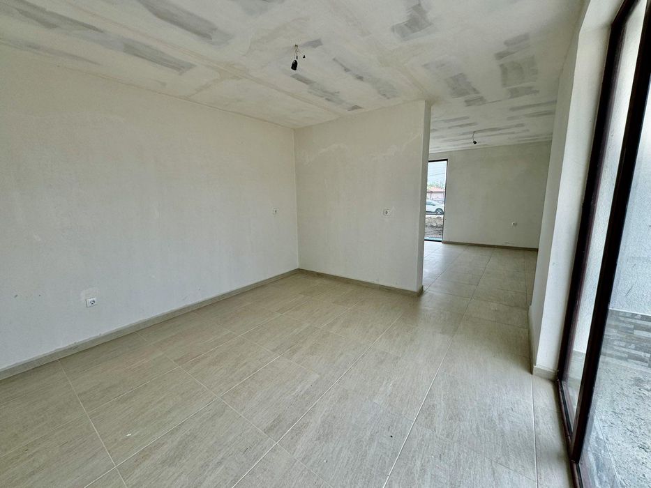 Продава се Къща в Бургас, Център - 132 кв.м за 1022 €/кв.м - Снимка #1