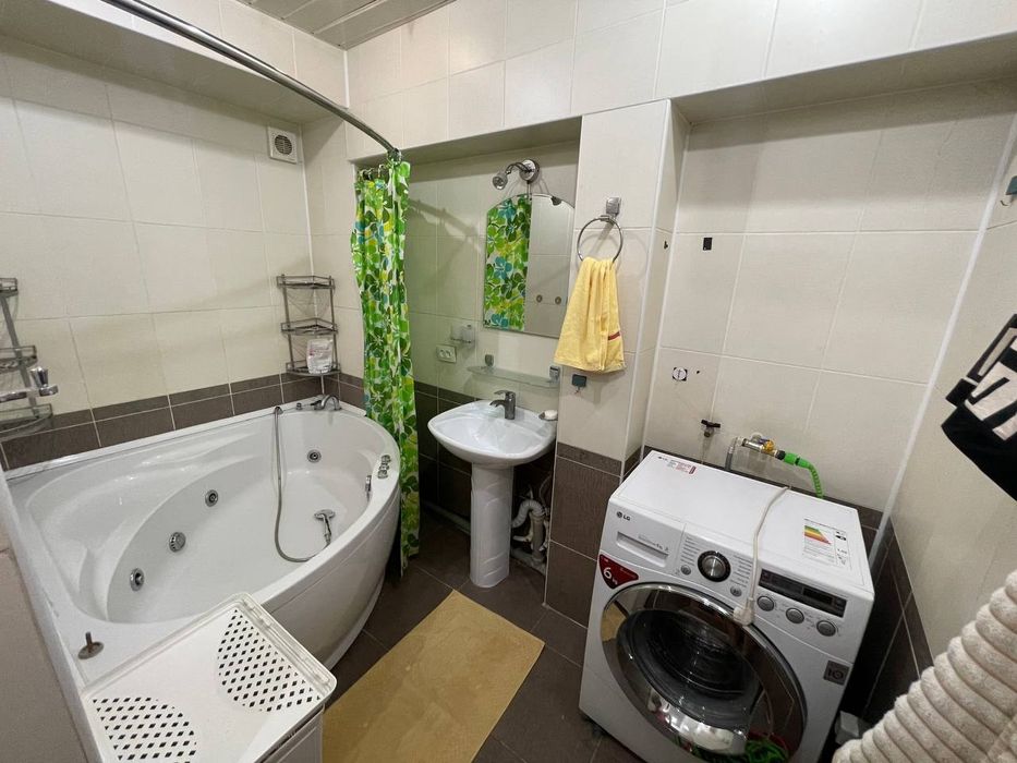 Сдаётся  в аренду 3 ком. Шайхантахурский район