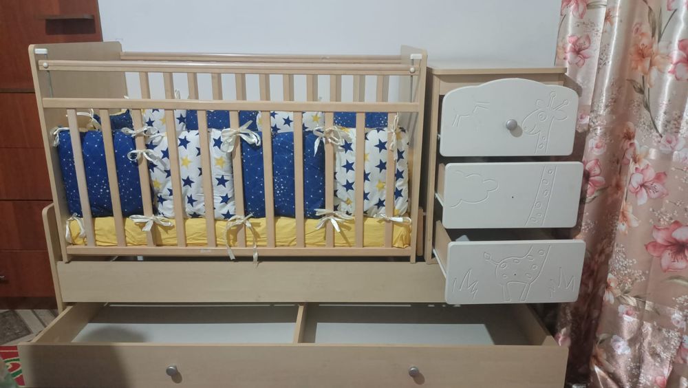 Продам манеж кровать трансформер