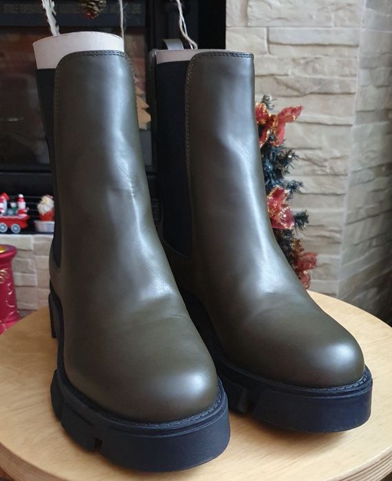Botine/Ghete Guess Chelsea originale/ kaki, mărimea 38