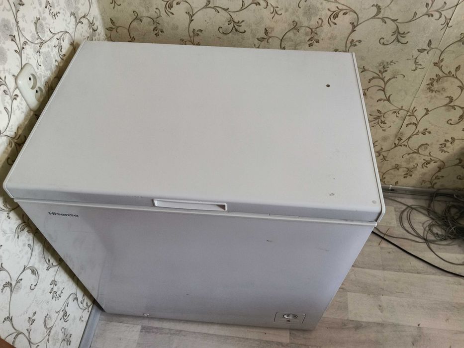 Продам Морозильную Камеру Hisense