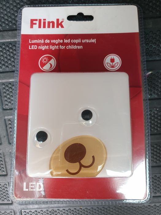 Lampa veghe cu senzor