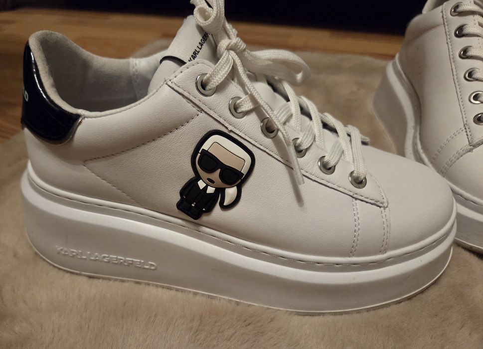 Vand adidasi Karl Lagerfeld