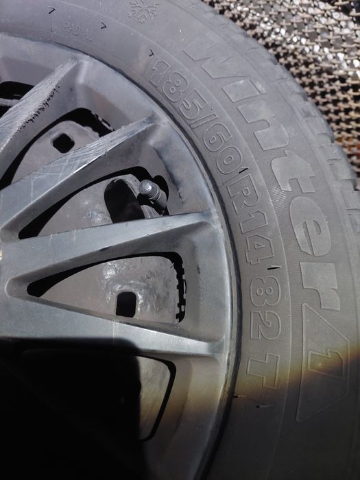 Vând set de 4 jante de tablă pe 14 inchi, compatibile cu Seat Ibiza