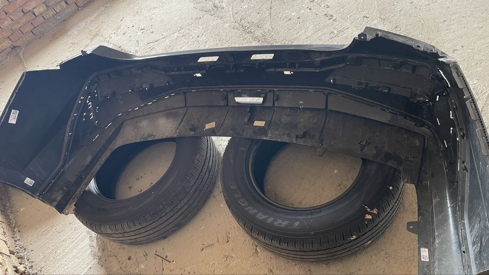 Задний Бампер на хендай элантра