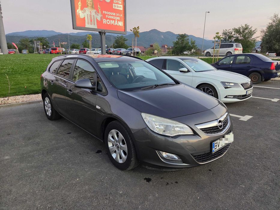 OPEL Astra 2012 — imagine 1