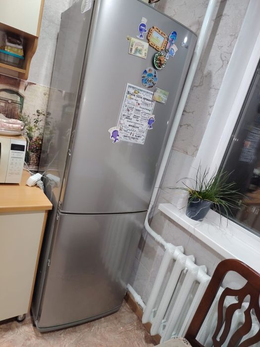 Холодильник.