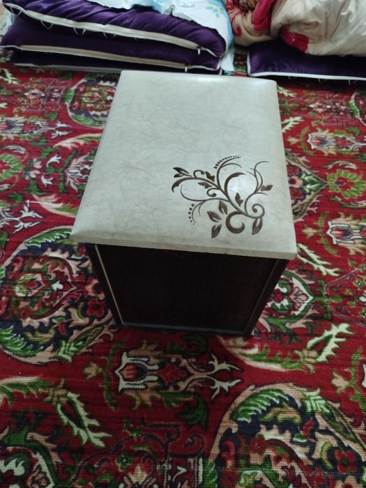 Стул-тумбочка  новый