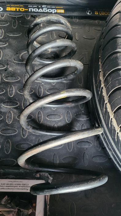 Пружина задняя тойота камри 35-40