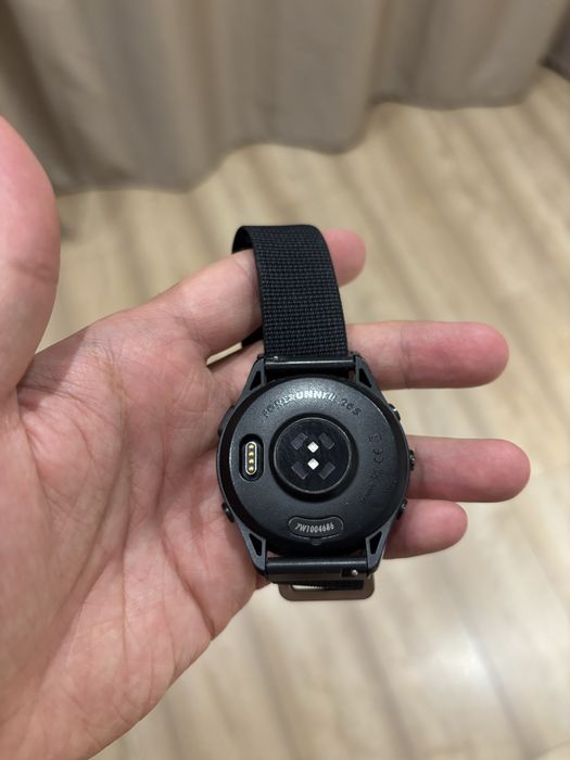 Продам Garmin Forerunner 265
