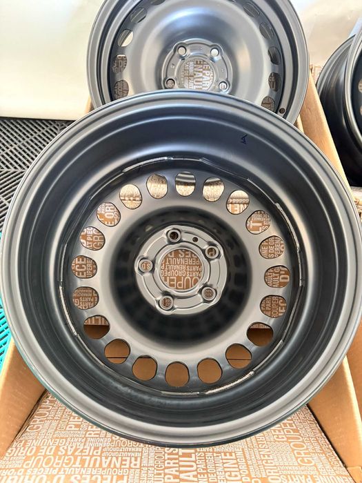 Jante tabla R16 inch Dacia Duster Megane Nissan noi originale Renault