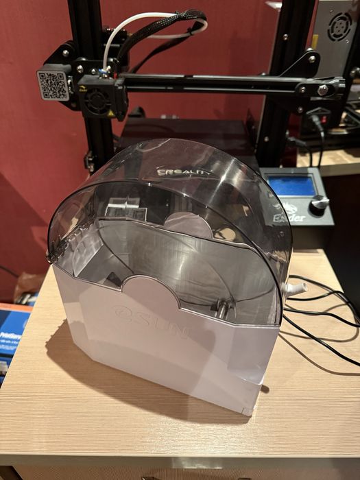 Продам 3D принтер Creality Ender 3 pro
