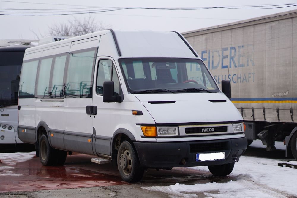 Microbuz Iveco Daily