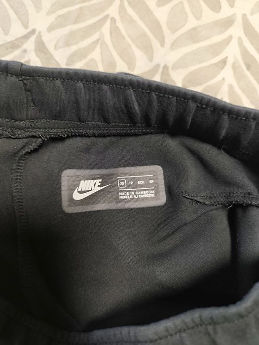 Къси гащи Nike tech fleece (мъжко XS)