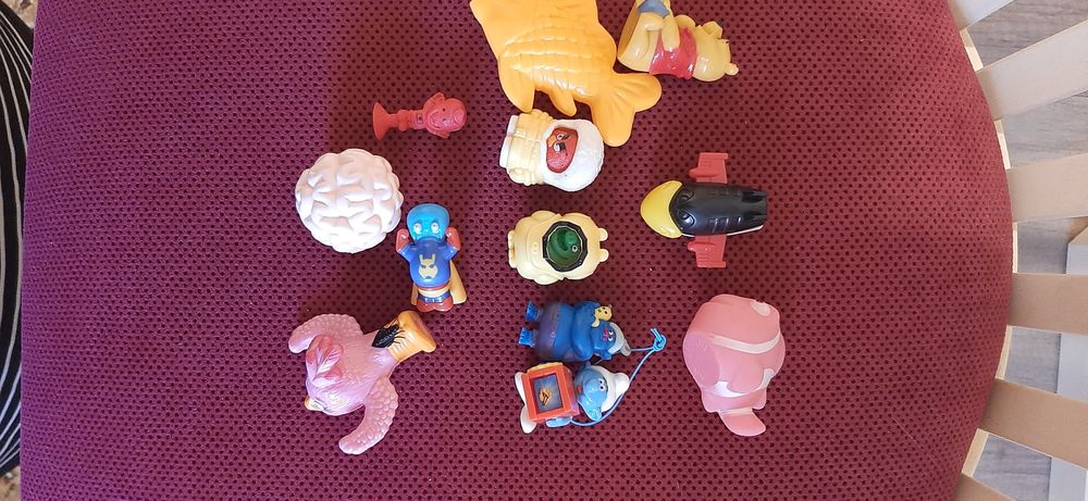 Детски играчки кукли монстер ролеви игри и  други забавни нещица