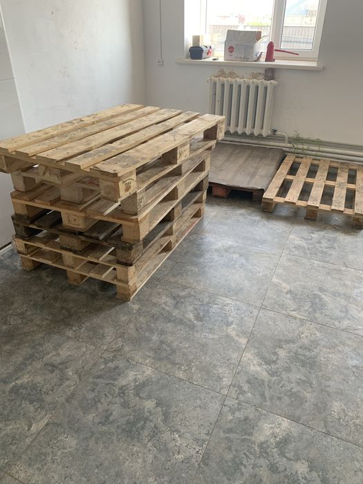 Продам подлоны ( палеты )