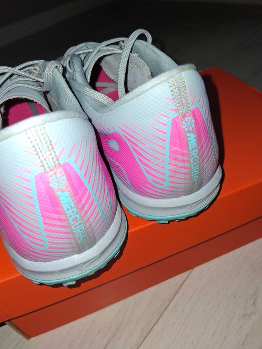 Nike стоножки 39номер