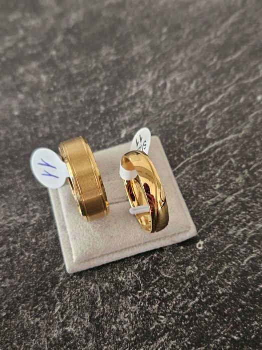 Verighete placate cu aur