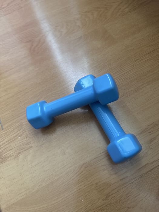 Vând gantere de 1 kg