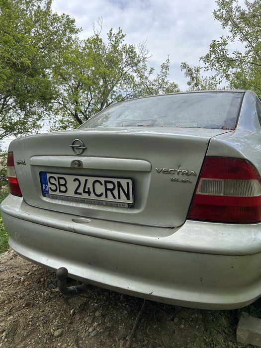 Opel Vectra 1.6 16v