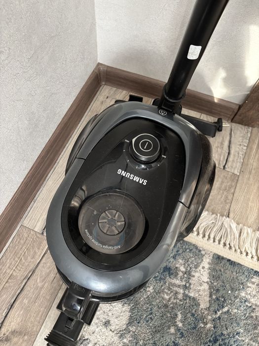 Пылесос samsung в рабочем состоянии