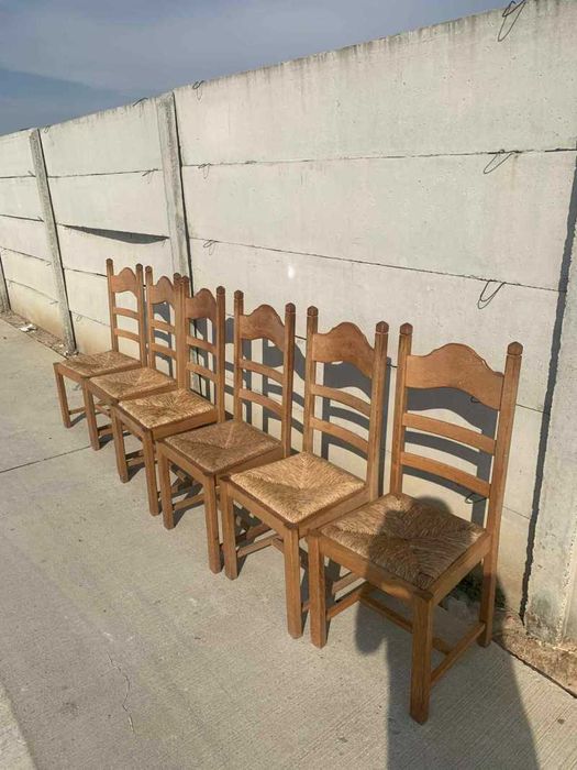 Set scaune din lemn masiv