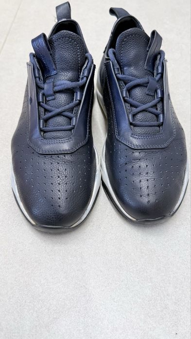 Кожаные кроссовки Santoni италия
