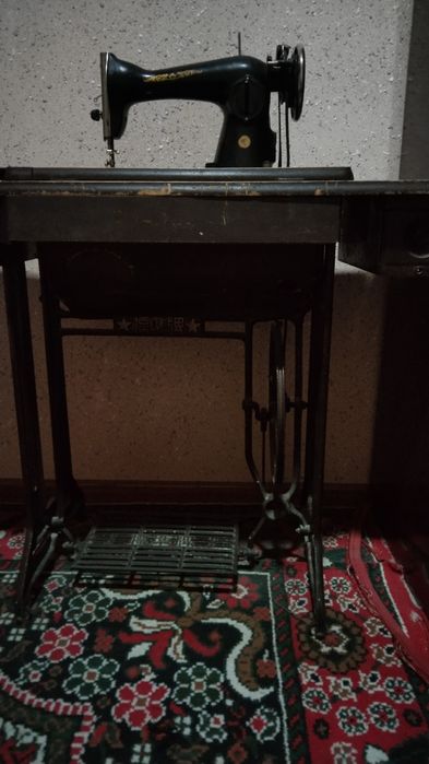 Тикув машинкаси сотилади