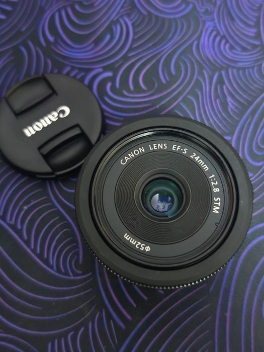 Obiectiv Canon Efs 24mm