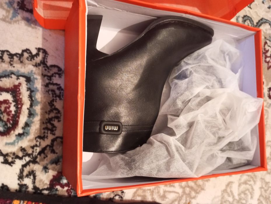 кишки этик.размери 36 .корейски.ранги кора.янги кийилмаган.