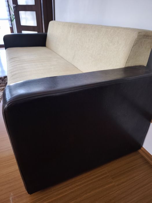 Canapea extensibilă 3 locuri, stare bună