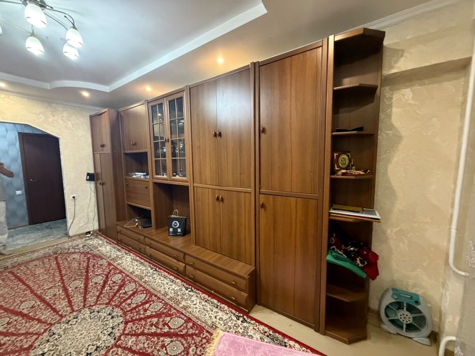 мебельный гарнитур / стенка