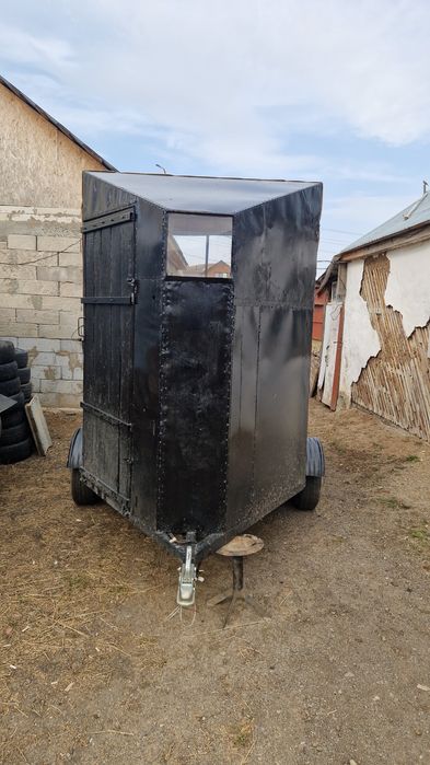 Коневоз для лошадей