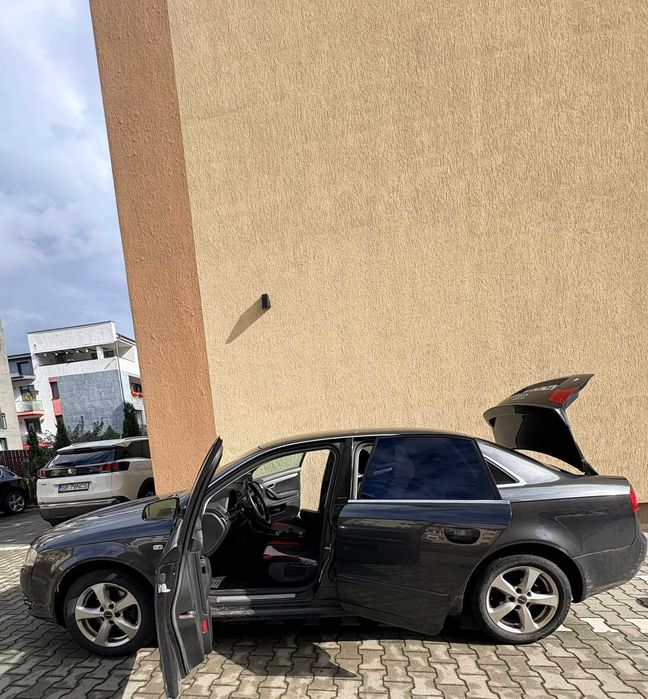 AUDI A4 2006 — imagine 2