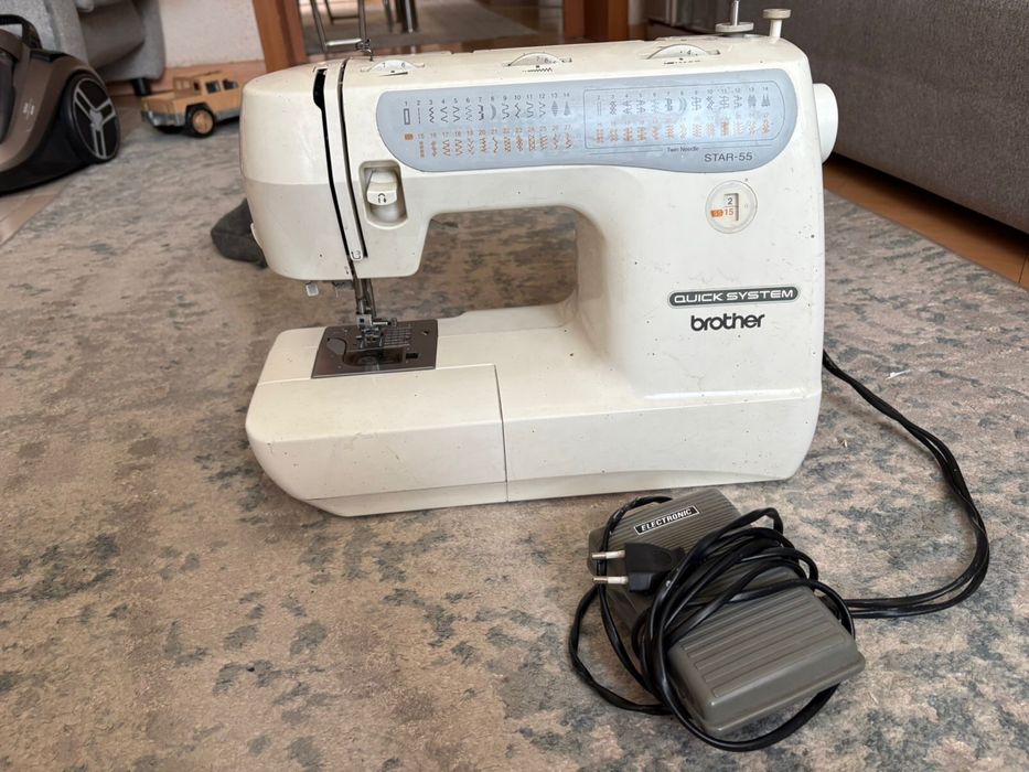 Швейная машинка Brother