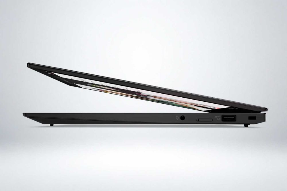 Lenovo ThinkPad X1 Carbon Gen 9/ Core i5 / 16GB / 256GB SSD / FHD+ IPS