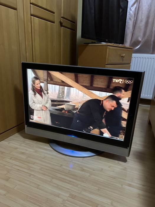 Televizor Philips+ televizor JVC