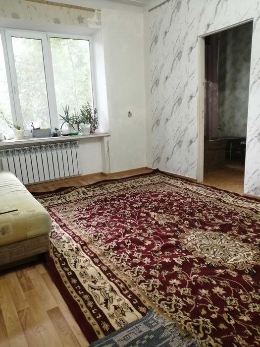 Сдам 2-ух комнатную квартиру. длительный Угол Атеке Би Уалиханова.