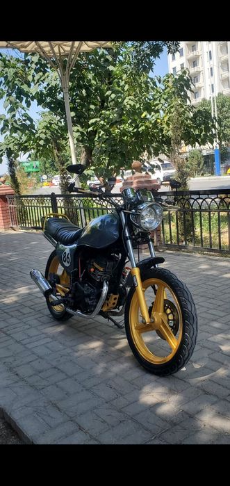 Honda cb 125T продам