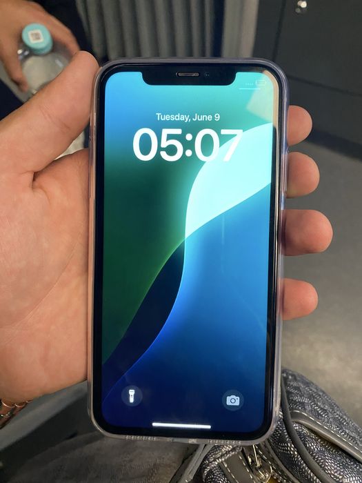 Iphone 11 128 ideal