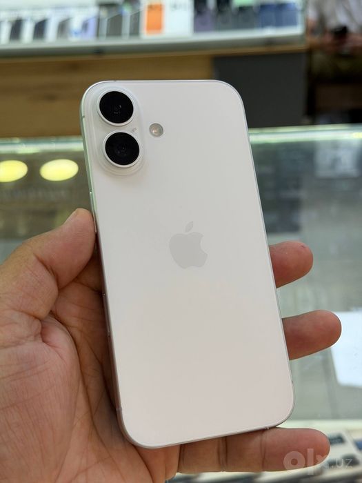 Iphone 16 Silver