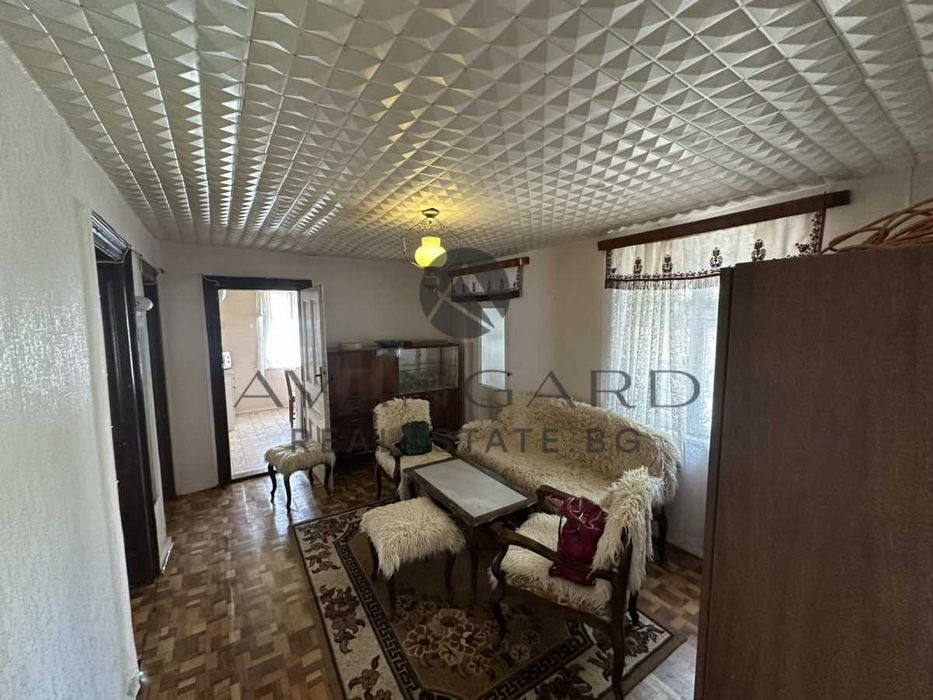 Продава се Етаж от къща в Пловдив, Център - 65 кв.м за 3231 €/кв.м - Снимка #1