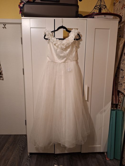 Сватбена чисто нова рокля