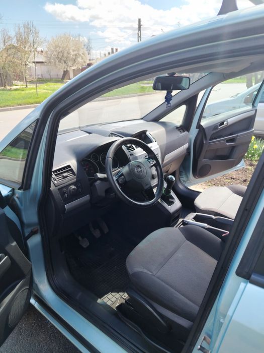 Opel Zafira 1.6i