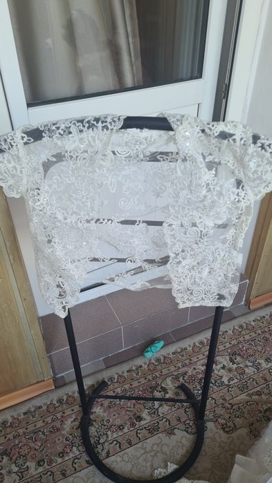 Платье свадебное