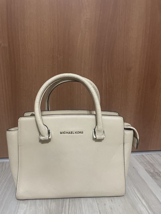 Michael Kors чанта